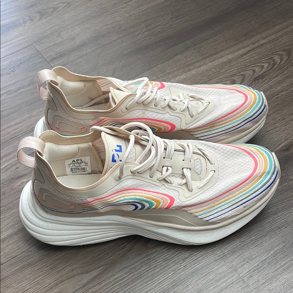 APL Streamline Sneakers